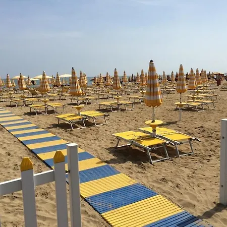 Hotel Al Mare Lido di Jesolo